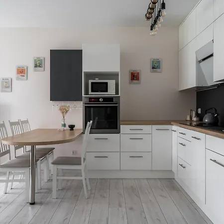 Apartment Rentplanet - Teczowa *