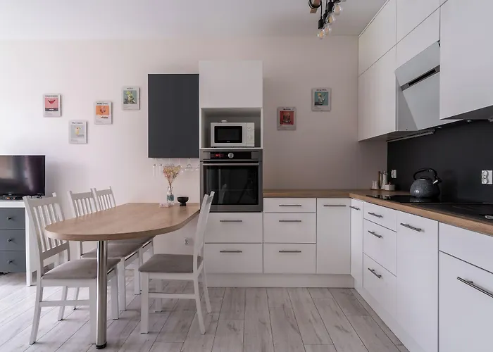 Appartamento Rentplanet - Teczowa *